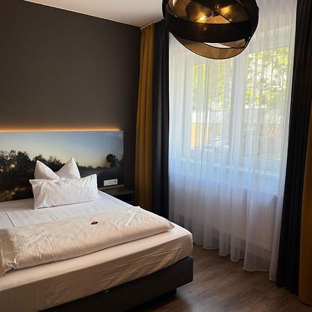 Hotel Kitz Ehemals Schlemmerhuette Langweid المظهر الخارجي الصورة