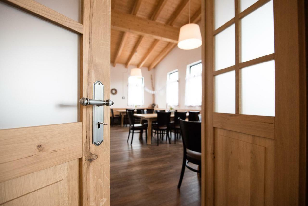 Hotel Kitz Ehemals Schlemmerhuette Langweid المظهر الخارجي الصورة
